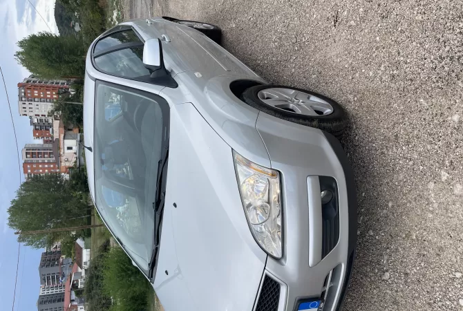 Auto in Vendita a Tirana - 2,500 Euro