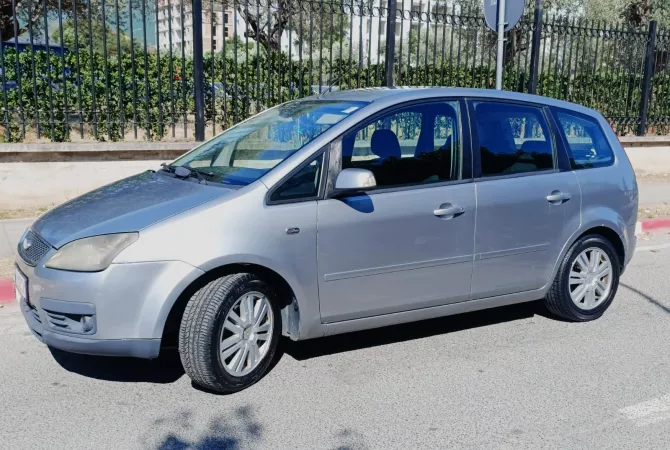 Auto in Vendita a Tirana - 2,100 Euro