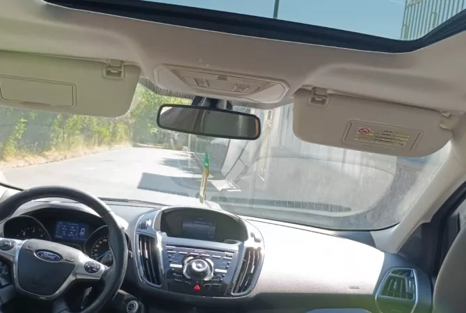 Auto in Vendita a Tirana, Ford, 2013 Diesel,Kambio Automatik Pagamento 10,500  Euro.