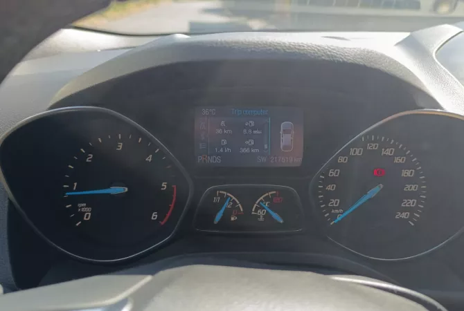 Auto in Vendita a Tirana, Ford, 2013 Diesel,Kambio Automatik Pagamento 10,500  Euro.