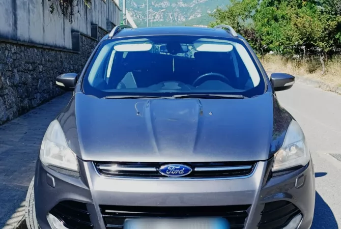 Auto in Vendita a Tirana - 10,500 Euro