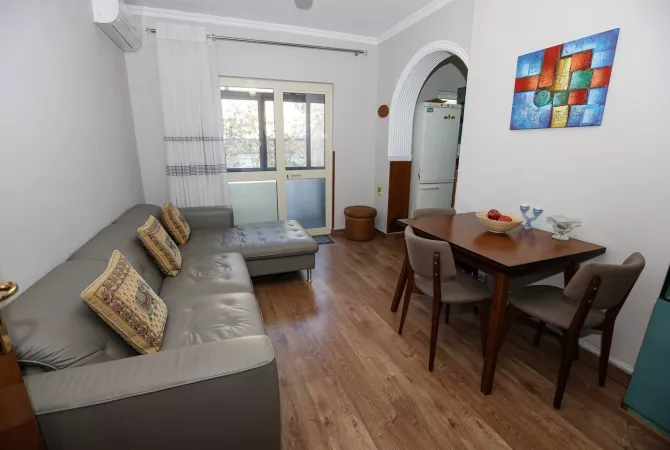 🏢 Apartament me Qira – Myslym Shyri 📍