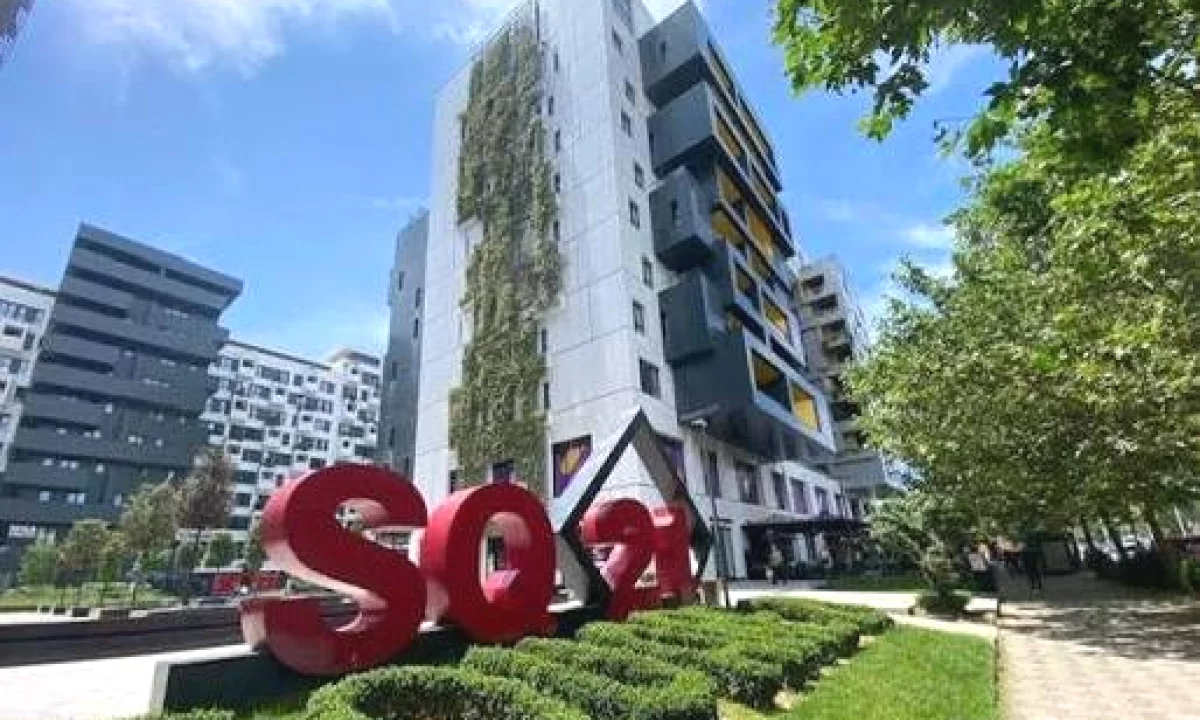 Shtepi ne shitje Apartament ne Tirane, 1+1, Mobilimi Bosh, pa mobiluar, Pagesa 192,000  Euro.