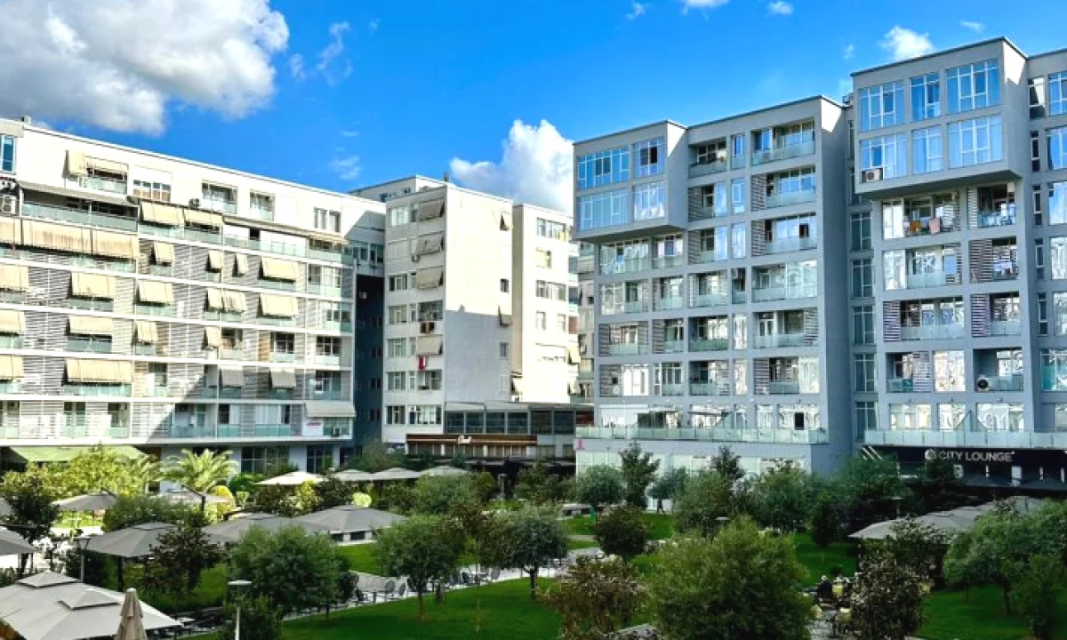 Shtepi ne shitje Apartament ne Tirane, 1+1, Mobilimi E mobiluar, Pagesa 210,000  Euro.