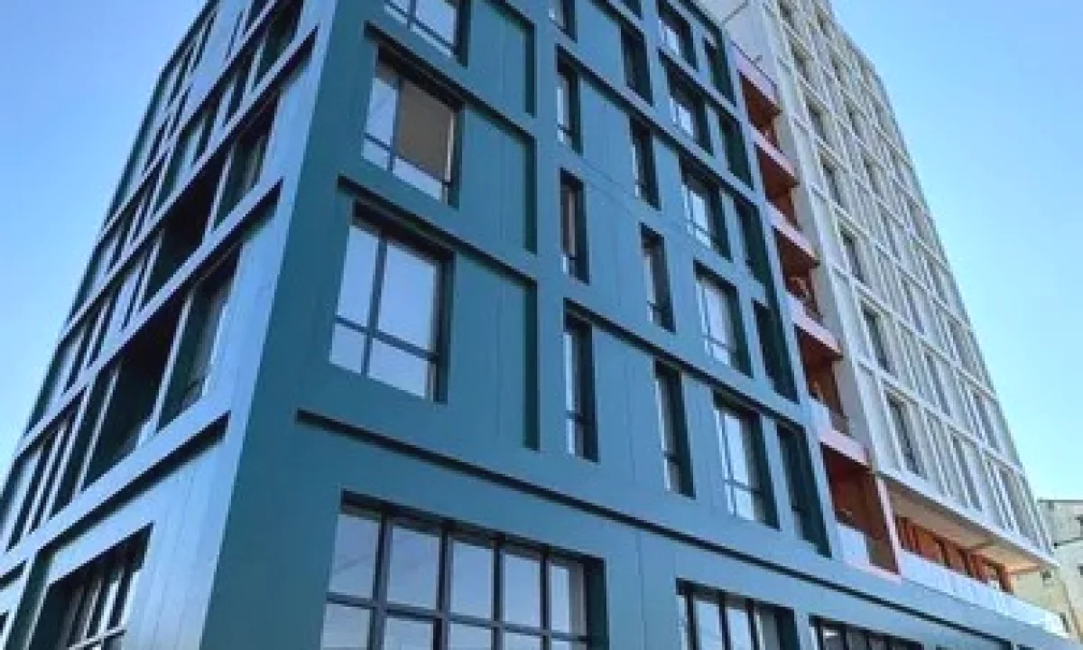 🔥Jepet me Qira Apartament 3+1 per Zyre – Bulevardi i Ri 📍