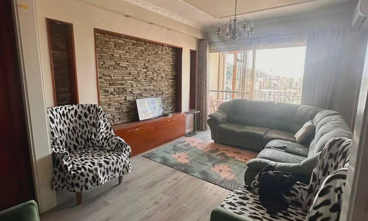 Shtepi ne shitje Apartament ne Tirane, 2+1, Mobilimi E mobiluar, Pagesa 157,600  Euro.