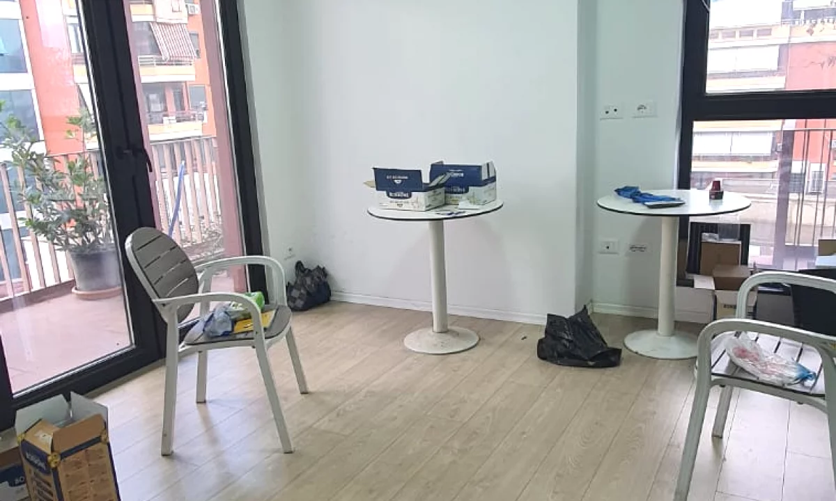 🔥Zyre me qira – Garden Building 🌿