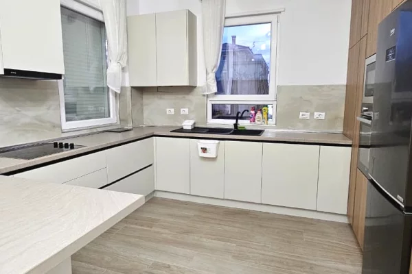 🔥Vilë me Qira - Rezidenca 