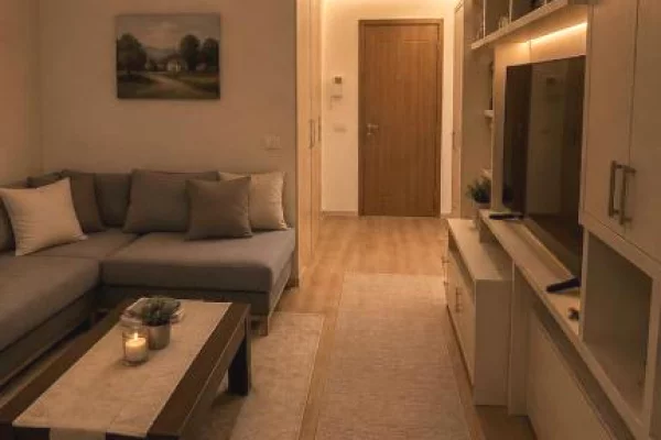 Shtepi me qera 3+1 ne Tirane - 150,000 Leke