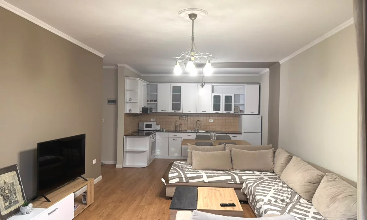 Shtepi me qera Apartament ne Tirane, 1+1, Mobilimi E mobiluar, Pagesa 70,000  Leke.