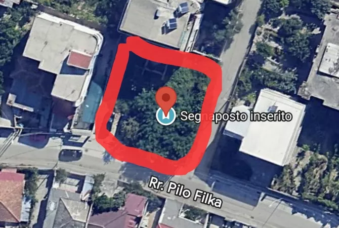 Truall ose Toke ne Fier - 15,000,000 Leke