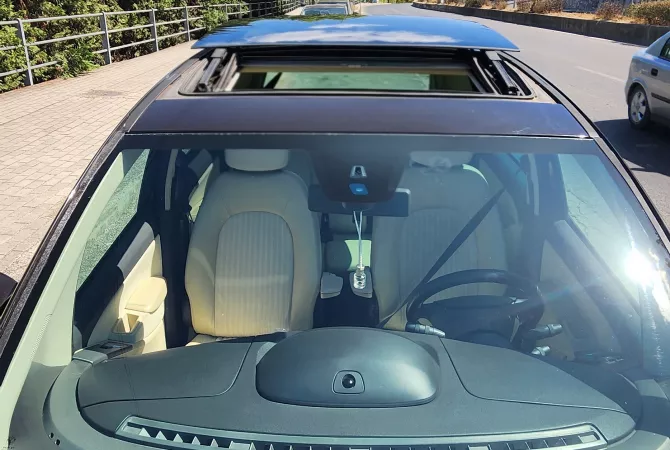 Auto in Vendita a Tirana, Lancia, 2004 Benzine,Kambio Automatik Pagamento 2,500  Euro.