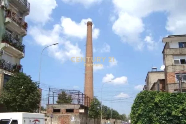 Appartamento in vendita a Tirana 2+1, Arredato