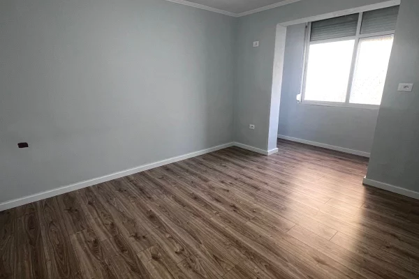 Shtepi ne shitje 2+1 ne Tirane - 130,000 Euro