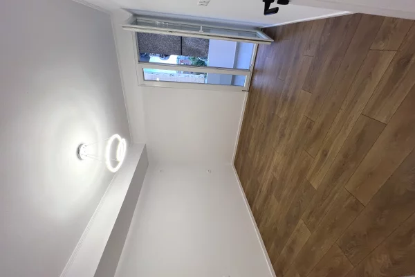 Shitet apartament 1+1 