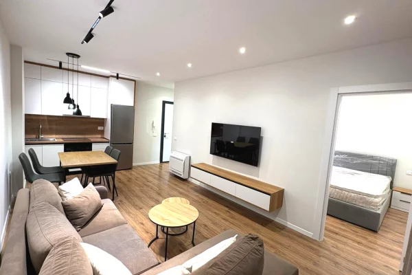 Shtepi me qera 1+1 ne Tirane - 605 Euro