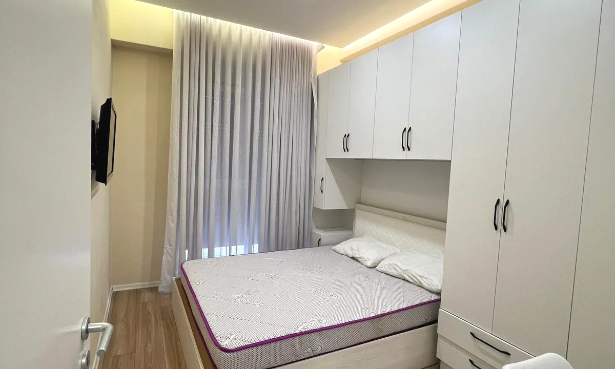 Shtepi me qera Apartament ne Tirane, 1+1, Mobilimi E mobiluar, Pagesa 600  Euro.