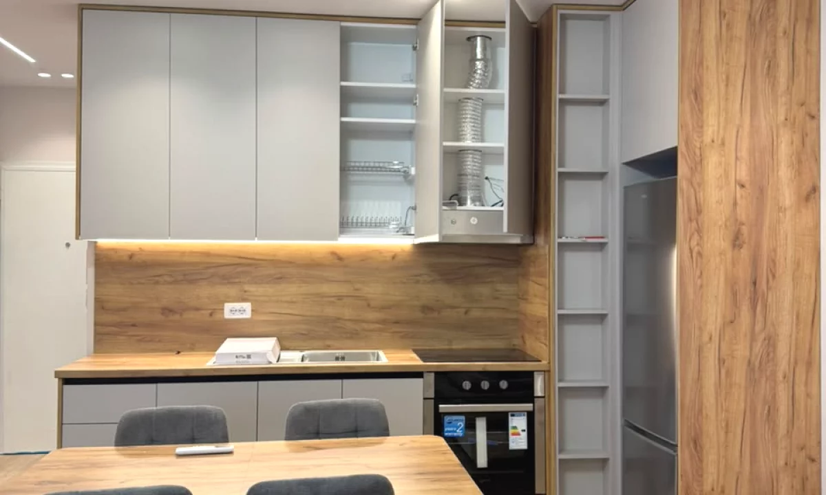 Shtepi me qera Apartament ne Tirane, 1+1, Mobilimi E mobiluar, Pagesa 599  Euro.
