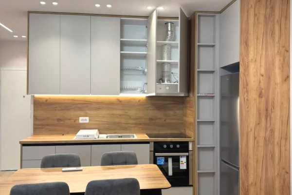 Jepet me qera apartament 1+1+bllk 📍Stacioni i Trenit