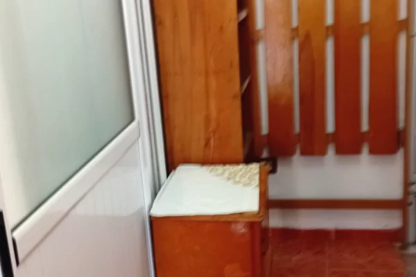 Shtepi me qera Shtepi Private ne Tirane, 1+1, Mobilimi E mobiluar, Pagesa 30,000  Leke.