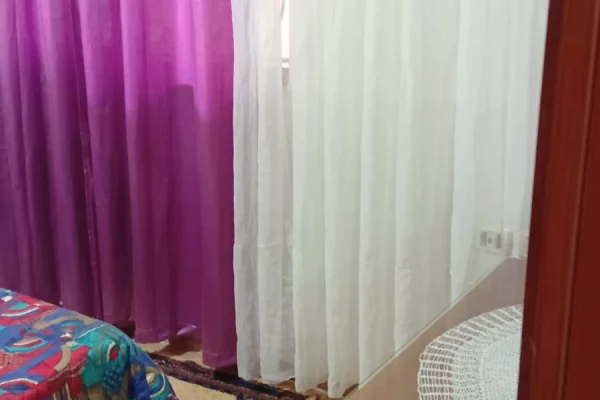 Shtepi me qera Shtepi Private ne Tirane, 2+1, Mobilimi E mobiluar, Pagesa 45,000  Leke.