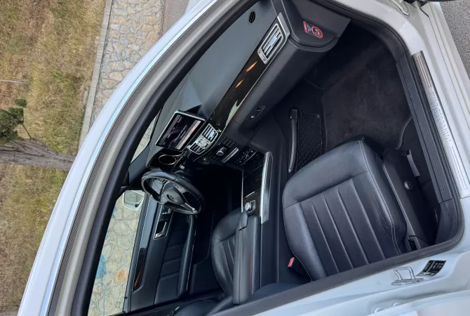 Auto in Vendita a Durazzo - 1,280,000 Leke