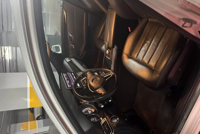 Auto in Vendita a Durazzo - 1,280,000 Leke