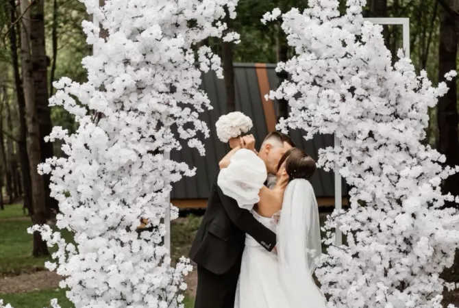 Njoftime Pune ne Tirane, Profesioni Dekorues , Pa Eksperience, Pagesa Me Marreveshje.