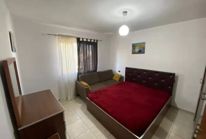 Shtepi ne shitje Apartament ne Tirane, 1+1, Mobilimi E mobiluar, Pagesa 85,000  Euro.
