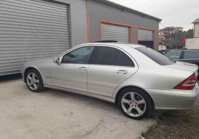 Shitet per pjes te ndryshem makinash  Benc w203 3.2nafte automat 7g