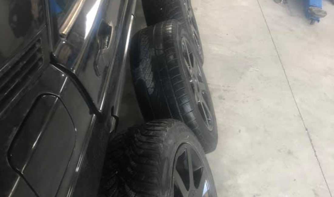 Shitet   Disqet Audi - Golf - Mercedes Benz 