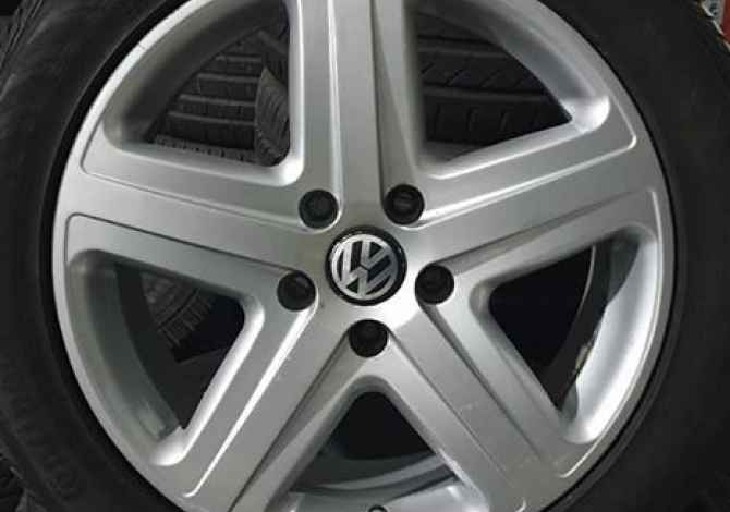 SHITEN disqe per makina modele te ndryshme te gjitha setet e disqeve jane te rregull nuk kane a