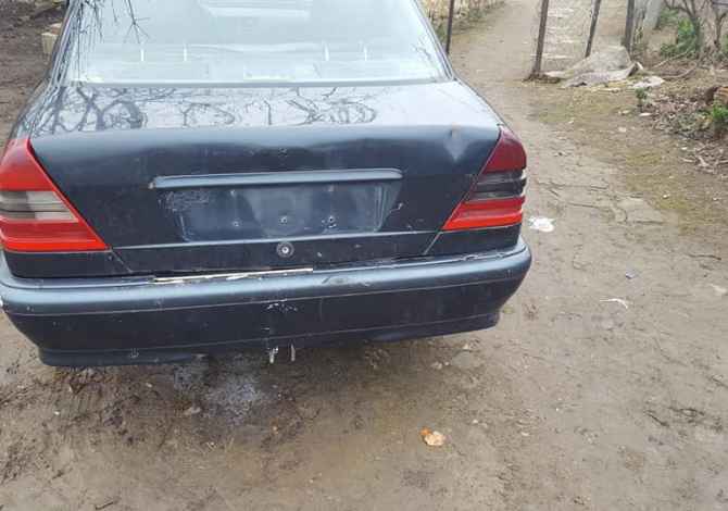 Shitet   Per Pjes Mercedes - Benz C 2000