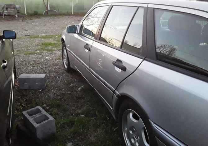 Pjes te ndryshme makinash