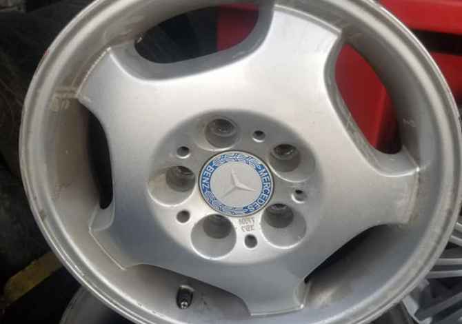 Shiten 4 cop disgje origjinale te Benzit