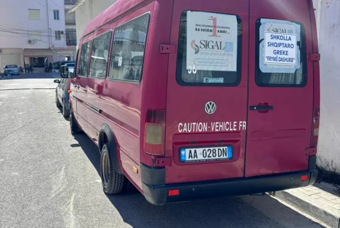 Auto in Vendita a Tirana, , 0 ,Kambio  Pagamento 8,600  Euro.