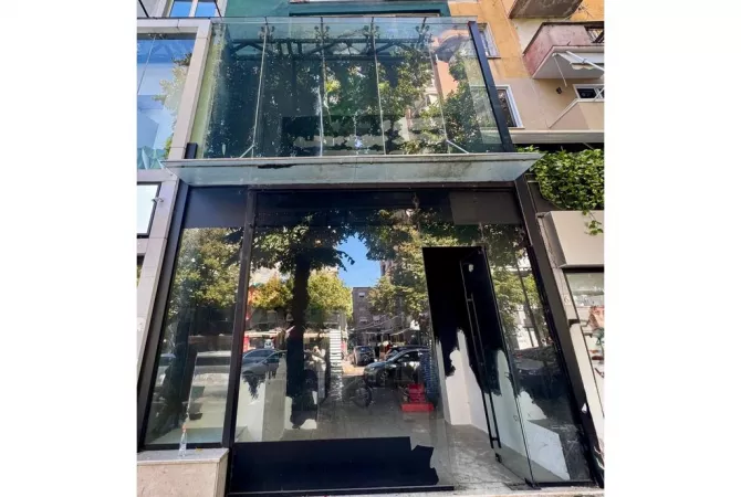 Business Property for Rent 1+1 in Tirana - 6,500 Euro