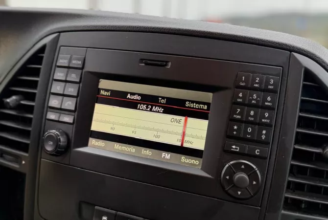 Auto in Vendita a Lushnja, Mercedes-Benz, 2016 Diesel,Kambio Manual Pagamento 13,500  Euro.