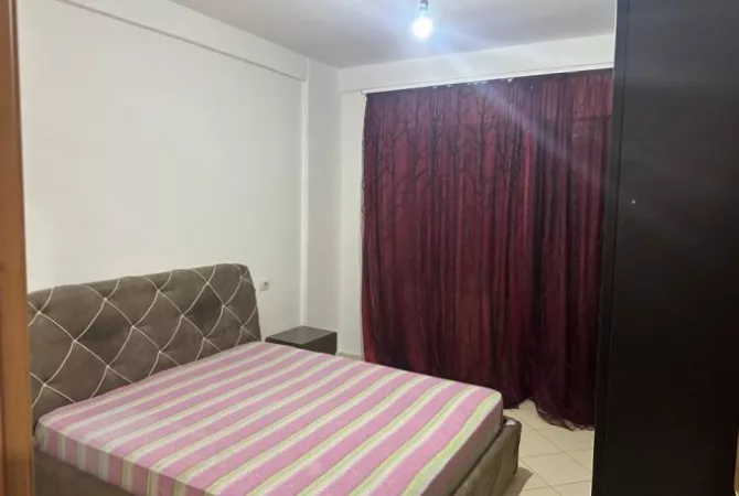 Appartamento in affitto a Tirana 2+1, Arredato