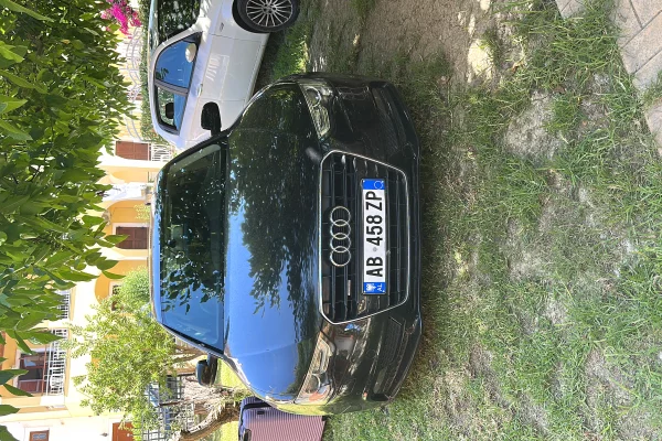 Auto in Vendita a Elbasan, Audi, 2015 Diesel,Kambio Automatik Pagamento 9,900  Euro.