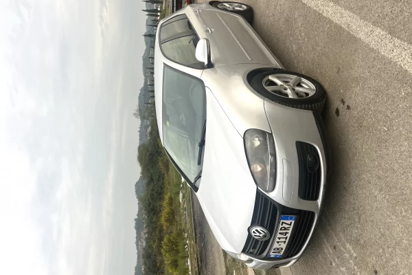 Auto in Vendita a Tirana - 4,800 Euro