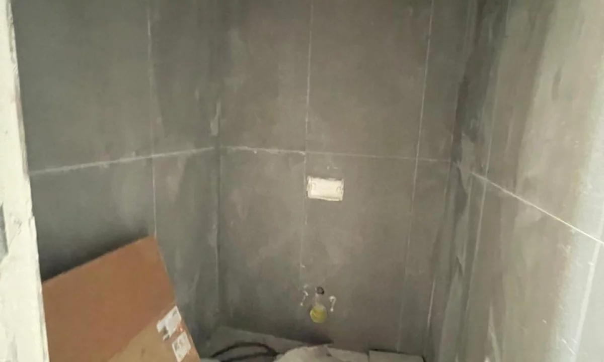 🏢 Zyre me Qira – DownTown One, Tirane