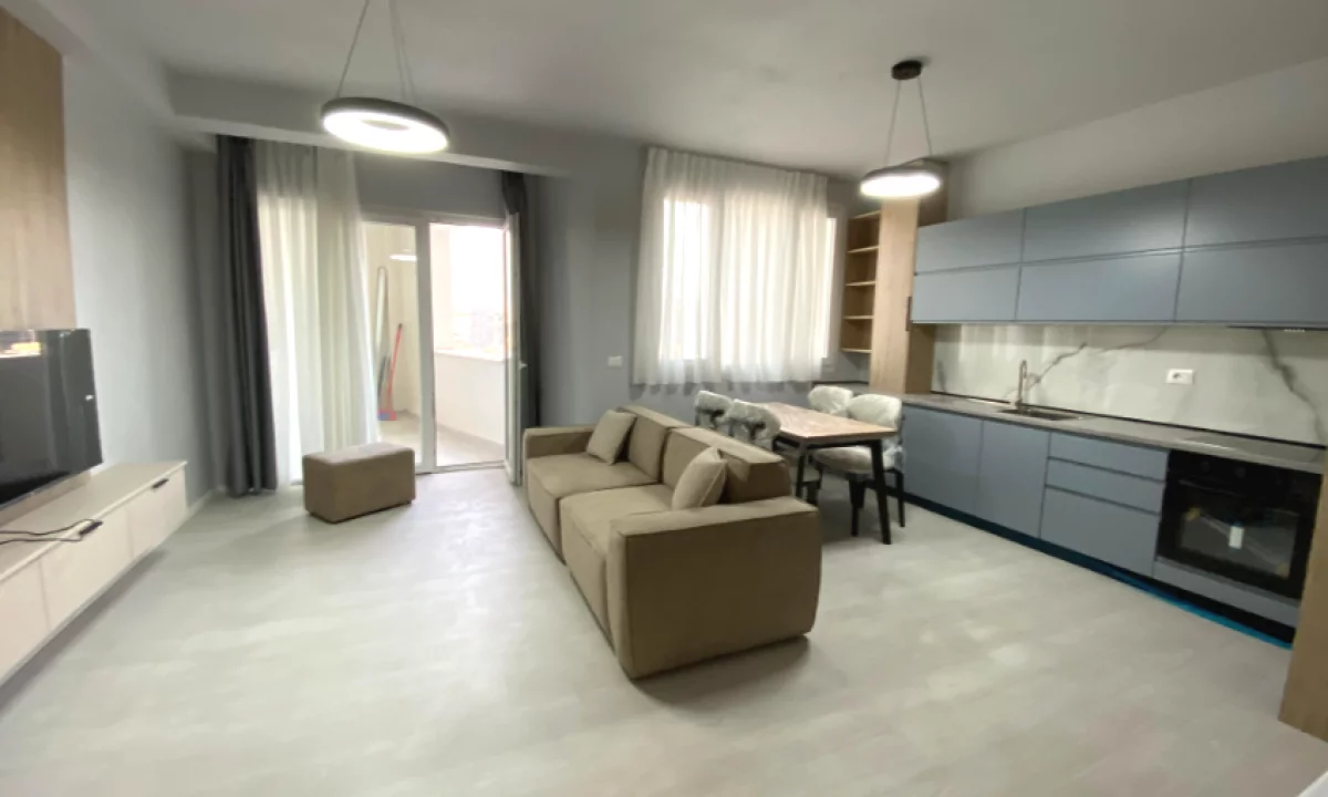 Shtepi me qera Apartament ne Tirane, 2+1, Mobilimi E mobiluar, Pagesa 70,000  Leke.