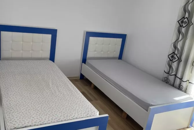 Shtepi ne shitje Apartament ne Tirane, 3+1, Mobilimi E mobiluar, Pagesa 295,000  Euro.