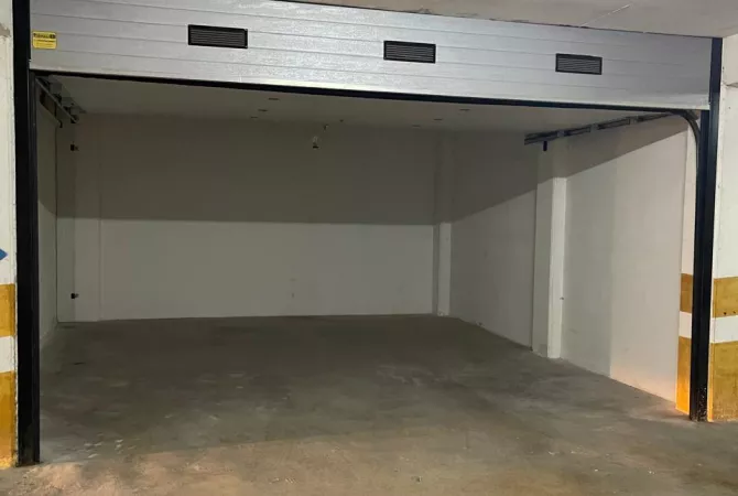 Shtepi ne shitje Apartament ne Tirane, 3+1, Mobilimi E mobiluar, Pagesa 295,000  Euro.