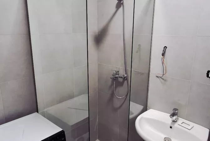 Shtepi me qera Apartament ne Tirane, 2+1, Mobilimi E mobiluar, Pagesa 750  Euro.