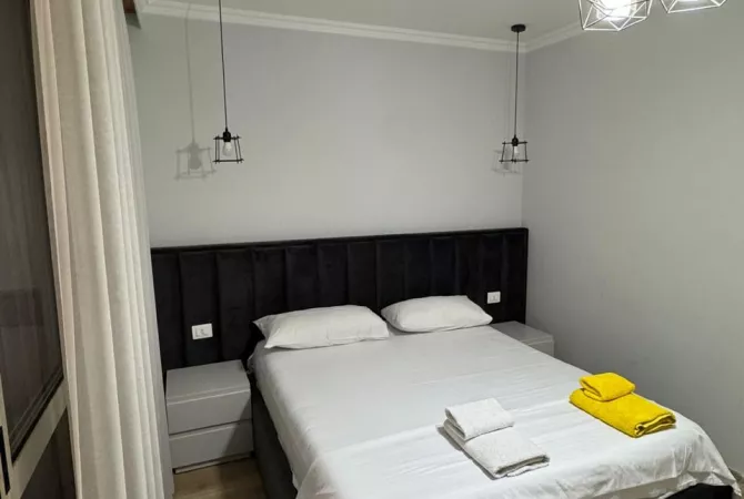 Shtepi me qera Apartament ne Tirane, 1+1, Mobilimi E mobiluar, Pagesa 850  Euro.