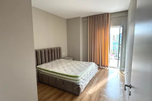 Shtepi me qera Apartament ne Tirane, 1+1, Mobilimi E mobiluar, Pagesa 70,000  Leke.