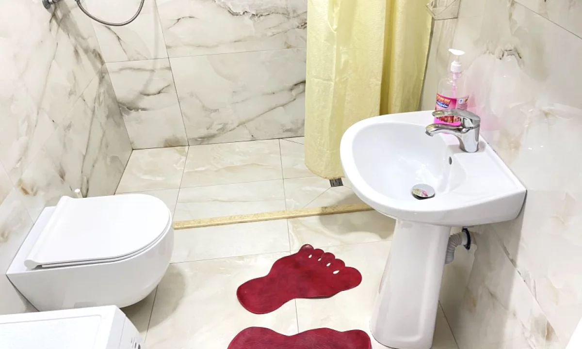 Shtepi me qera Apartament ne Tirane, 2+1, Mobilimi E mobiluar, Pagesa 600  Euro.