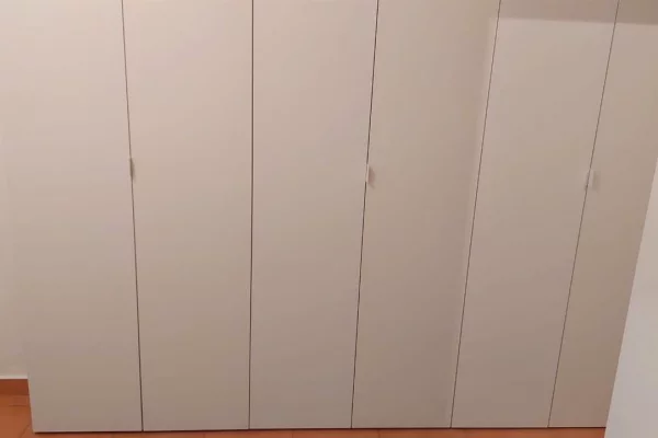 Shtepi me qera Apartament ne Tirane, 2+1, Mobilimi E mobiluar, Pagesa 500  Euro.